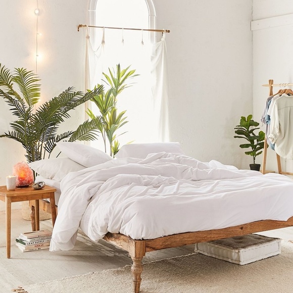 Urban Outfitters Other - URBAN OUTFITTERS QUEEN T-Shirt Jersey Duvet Cover